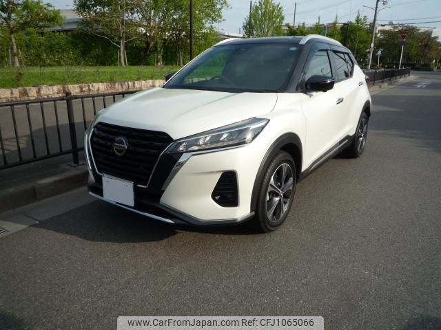 nissan nissan-others 2021 quick_quick_P15_042807 image 2