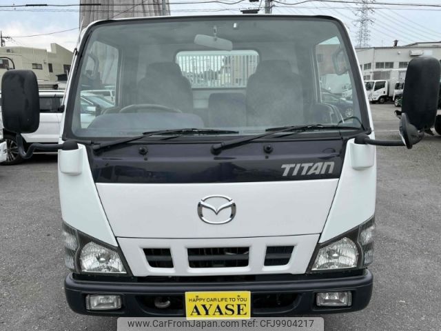 mazda titan 2005 -MAZDA--Titan PB-LKR81AD--LKR81-7004092---MAZDA--Titan PB-LKR81AD--LKR81-7004092- image 2