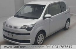 toyota spade 2017 CFJ1787617