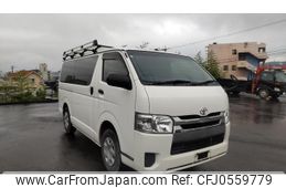 toyota hiace-van 2015 GOO_JP_700080342430241214001