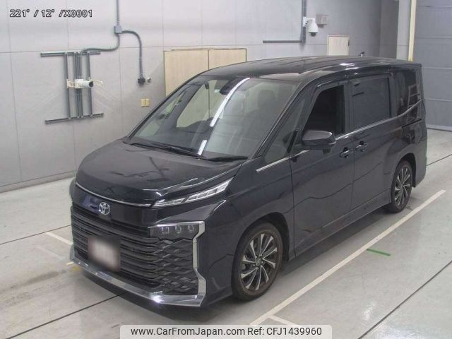 toyota voxy 2022 CFJ1439960 image 1