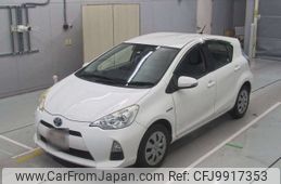 toyota aqua 2013 -TOYOTA--AQUA NHP10-6167071---TOYOTA--AQUA NHP10-6167071-