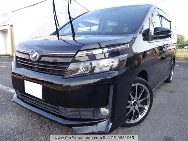 toyota voxy 2015 -TOYOTA--Voxy DAA-ZWR80G--ZWR80-0153690---TOYOTA--Voxy DAA-ZWR80G--ZWR80-0153690- image 1