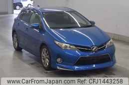 toyota auris undefined -TOYOTA--Auris ZRE186H-6004240---TOYOTA--Auris ZRE186H-6004240-
