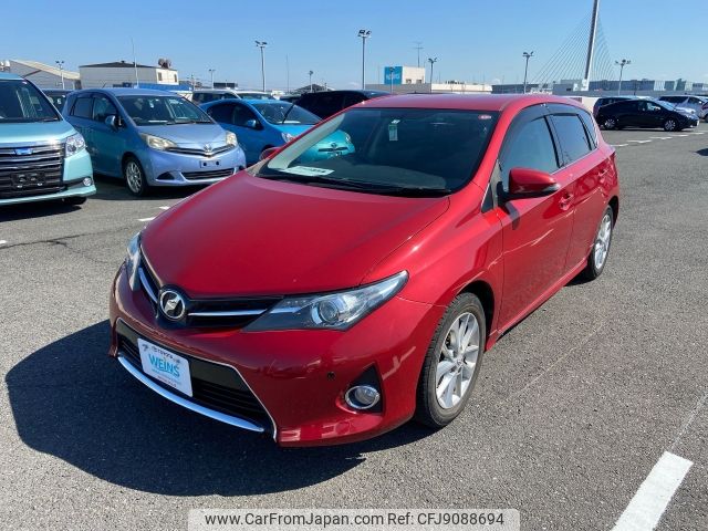 toyota auris 2013 AF-NZE181-6008133 image 1