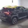 toyota yaris-cross 2020 CFJ1760867 image 5