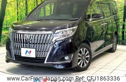 toyota esquire 2018 CFJ1863336