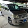 toyota noah 2003 CFJ1704860 image 3