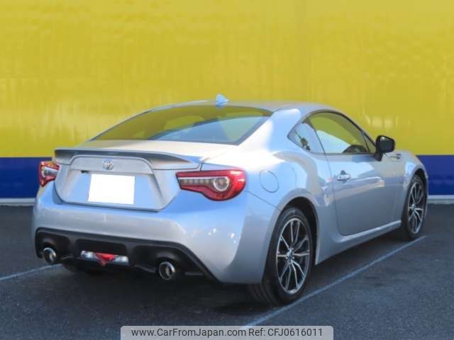 toyota 86 2018 -TOYOTA--86 DBA-ZN6--ZN6-084050---TOYOTA--86 DBA-ZN6--ZN6-084050- image 2