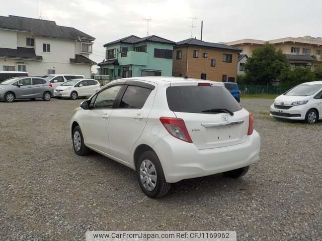 toyota vitz 2013 -TOYOTA--Vitz DBA-NSP135--NSP135-2029196---TOYOTA--Vitz DBA-NSP135--NSP135-2029196- image 2