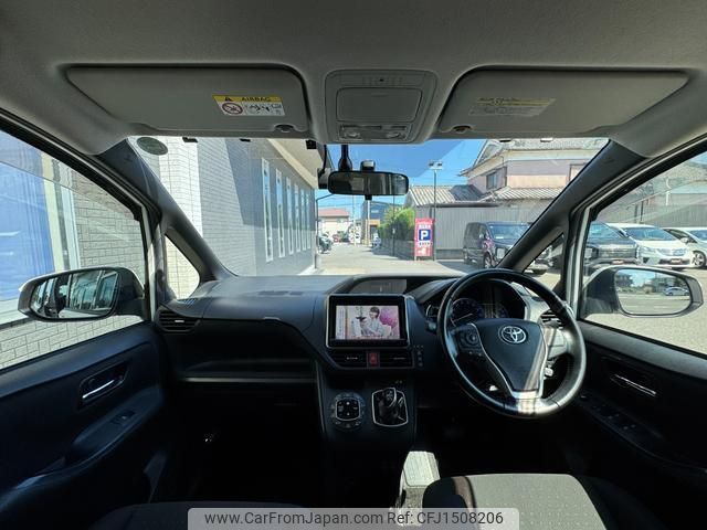 toyota voxy 2014 CFJ1508206 image 2