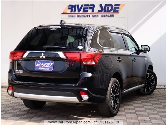 mitsubishi outlander-phev 2016 -MITSUBISHI--Outlander PHEV DLA-GG2W--GG2W-0306857---MITSUBISHI--Outlander PHEV DLA-GG2W--GG2W-0306857- image 2