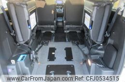 nissan serena 2018 GOO_JP_700056043930241207001