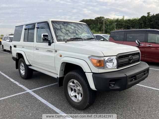 toyota landcruiser-70 2015 quick_quick_CBF-GRJ76K_GRJ76-1003613 image 1