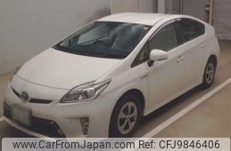 toyota prius 2014 -TOYOTA 【千葉 330ﾉ8185】--Prius DAA-ZVW30--ZVW30-1886526---TOYOTA 【千葉 330ﾉ8185】--Prius DAA-ZVW30--ZVW30-1886526-