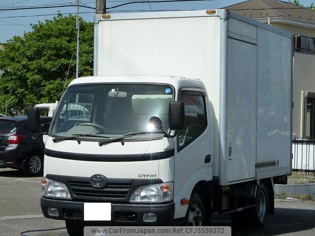 toyota dyna-truck 2011 GOO_NET_EXCHANGE_0504287A30230507W003 image 1