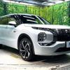 mitsubishi outlander-phev 2023 CFJ1846964 image 17