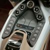aston-martin vantage 2021 quick_quick_7BA-AM601_SCFSLGAW2LGN04896 image 19
