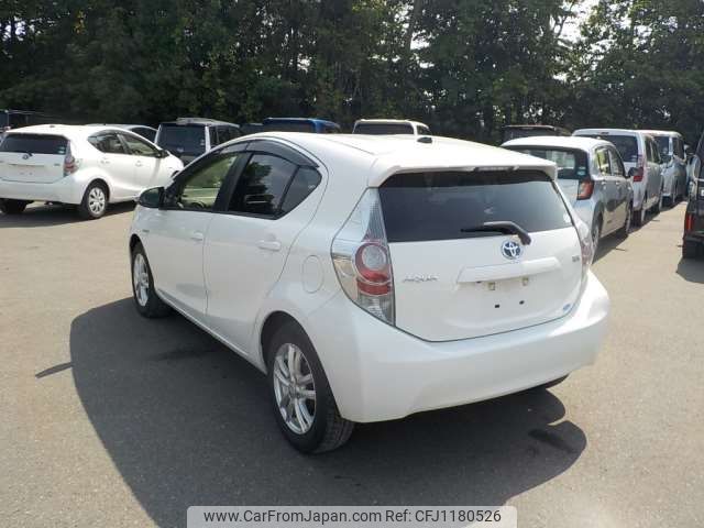 toyota aqua 2014 -TOYOTA--AQUA DAA-NHP10--NHP10-6326350---TOYOTA--AQUA DAA-NHP10--NHP10-6326350- image 2