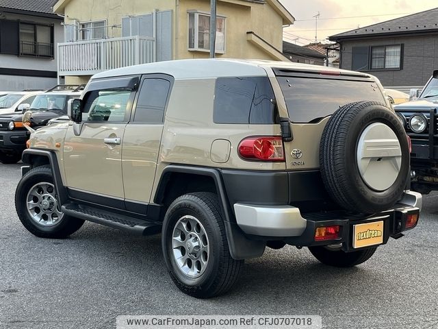 toyota fj-cruiser 2010 -TOYOTA--FJ Curiser GSJ15W--GSJ15-0110177---TOYOTA--FJ Curiser GSJ15W--GSJ15-0110177- image 2
