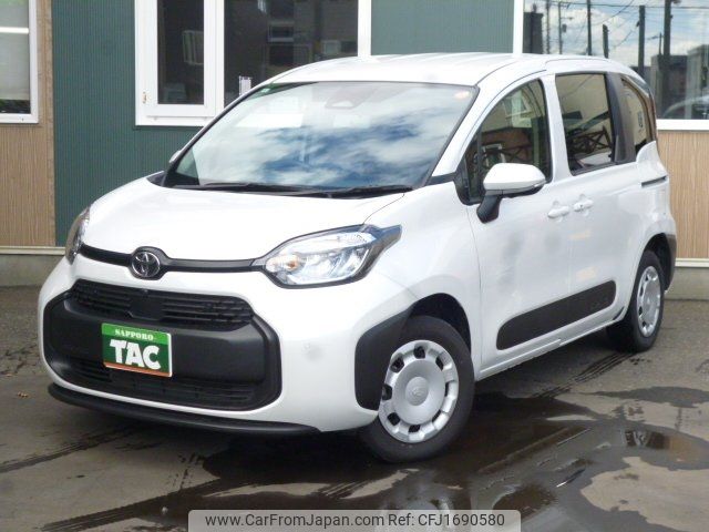 toyota sienta 2024 CFJ1690580 image 1