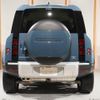 land-rover defender 2023 CFJ1858120 image 8