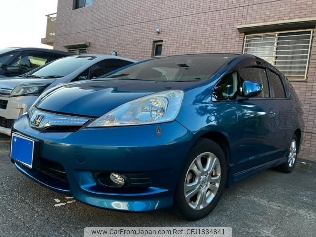 honda fit-shuttle 2011 CFJ1834841 image 1