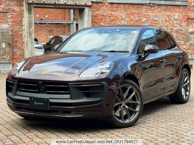 porsche macan 2023 CFJ1784571 image 1