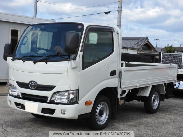 toyota toyoace 2017 GOO_NET_EXCHANGE_0709067A30241107W001 image 1