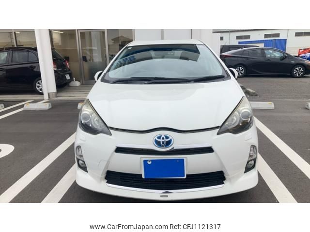 toyota aqua 2012 -TOYOTA--AQUA DAA-NHP10--NHP10-6082712---TOYOTA--AQUA DAA-NHP10--NHP10-6082712- image 2