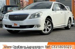 toyota crown-majesta 2009 CFJ1805023