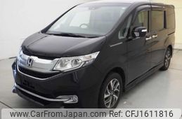 honda stepwagon-spada 2016 CFJ1611816