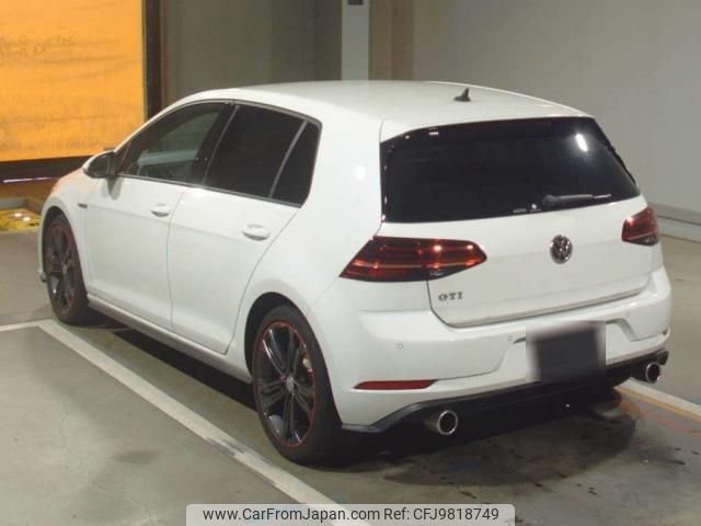 volkswagen golf-gti 2018 quick_quick_ABA-AUCHH_WVWZZZAUZJW253176 image 2