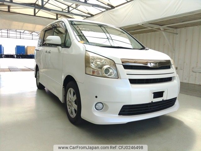 toyota noah 2009 ENHANCEAUTO_1_ea288086 image 1