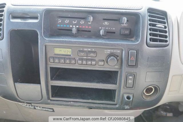 toyota dyna-truck 2005 quick_quick_PB-XZU351D_XZU351-1000152 image 2