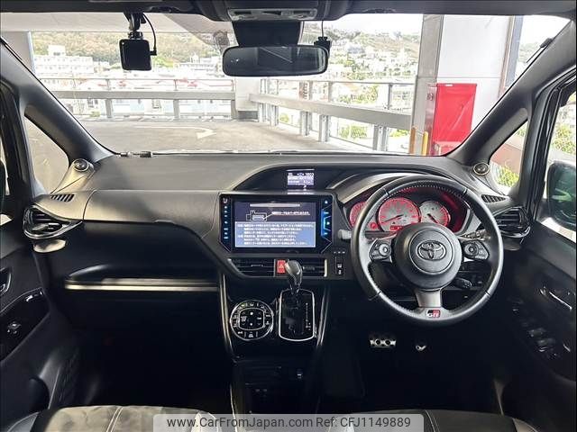 toyota voxy 2020 -TOYOTA--Voxy DBA-ZRR80W--ZRR80-0609426---TOYOTA--Voxy DBA-ZRR80W--ZRR80-0609426- image 2
