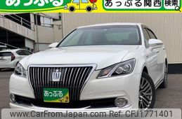 toyota crown-majesta 2013 CFJ1771401