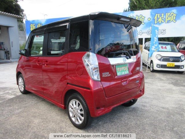 nissan dayz-roox 2015 CFJ1818621 image 2