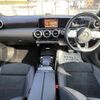 mercedes-benz a-class 2020 quick_quick_3DA-177012_W1K1770122V053371 image 6