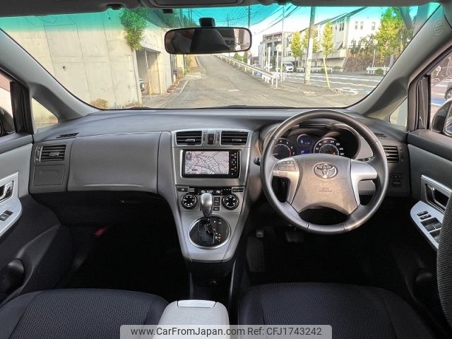 toyota mark-x-zio 2010 CFJ1743242 image 2