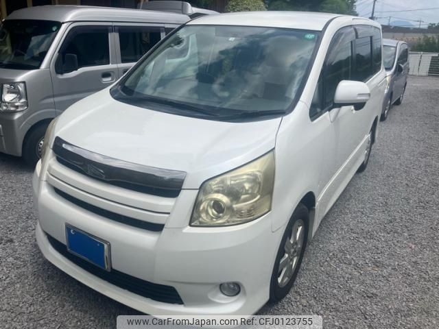 toyota noah 2008 -TOYOTA--Noah DBA-ZRR70W--ZRR70-0095480---TOYOTA--Noah DBA-ZRR70W--ZRR70-0095480- image 1