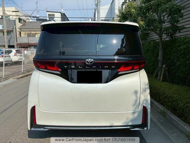 toyota vellfire 2024 CFJ1601936 image 2