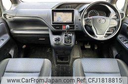 toyota voxy 2015 CFJ1818815
