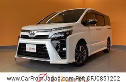 toyota voxy 2020 quick_quick_ZRR80W_ZRR80-0611702