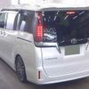 toyota esquire 2018 quick_quick_DBA-ZRR85G_0099440 image 12