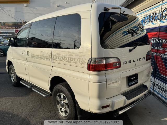 mitsubishi delica-spacegear 2002 quick_quick_GF-PD6W_PD6W-0701136 image 2