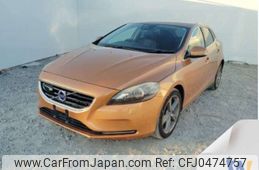 volvo v40 2013 -VOLVO--Volvo V40 DBA-MB4164T--YV1MV485BD2053255---VOLVO--Volvo V40 DBA-MB4164T--YV1MV485BD2053255-