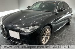 alfa-romeo giulia 2018 CFJ1727818