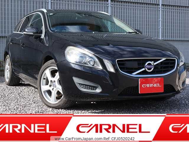 volvo v60 2012 K00195 image 1