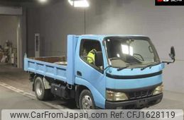 hino dutro 2004 CFJ1628119